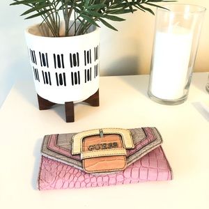 Guess wallet